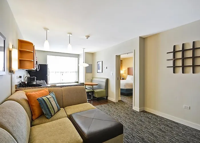 Hyatt House Naperville/warrenville