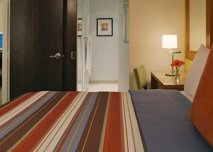 Hyatt House Naperville/warrenville